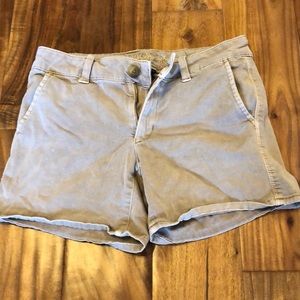 Women’s American Eagle midi shorts size 4